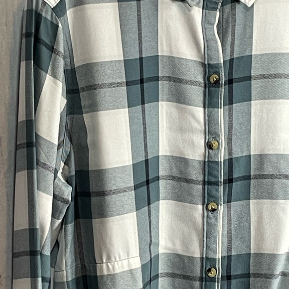 Misses Plaid Brushed Long Sleeve Shirt Button Front Cream Teal Pockets XL NEW - Picture 3 of 3